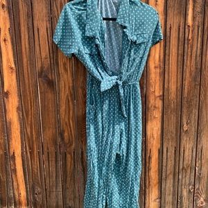 jump suite, ties in front, optional buttons